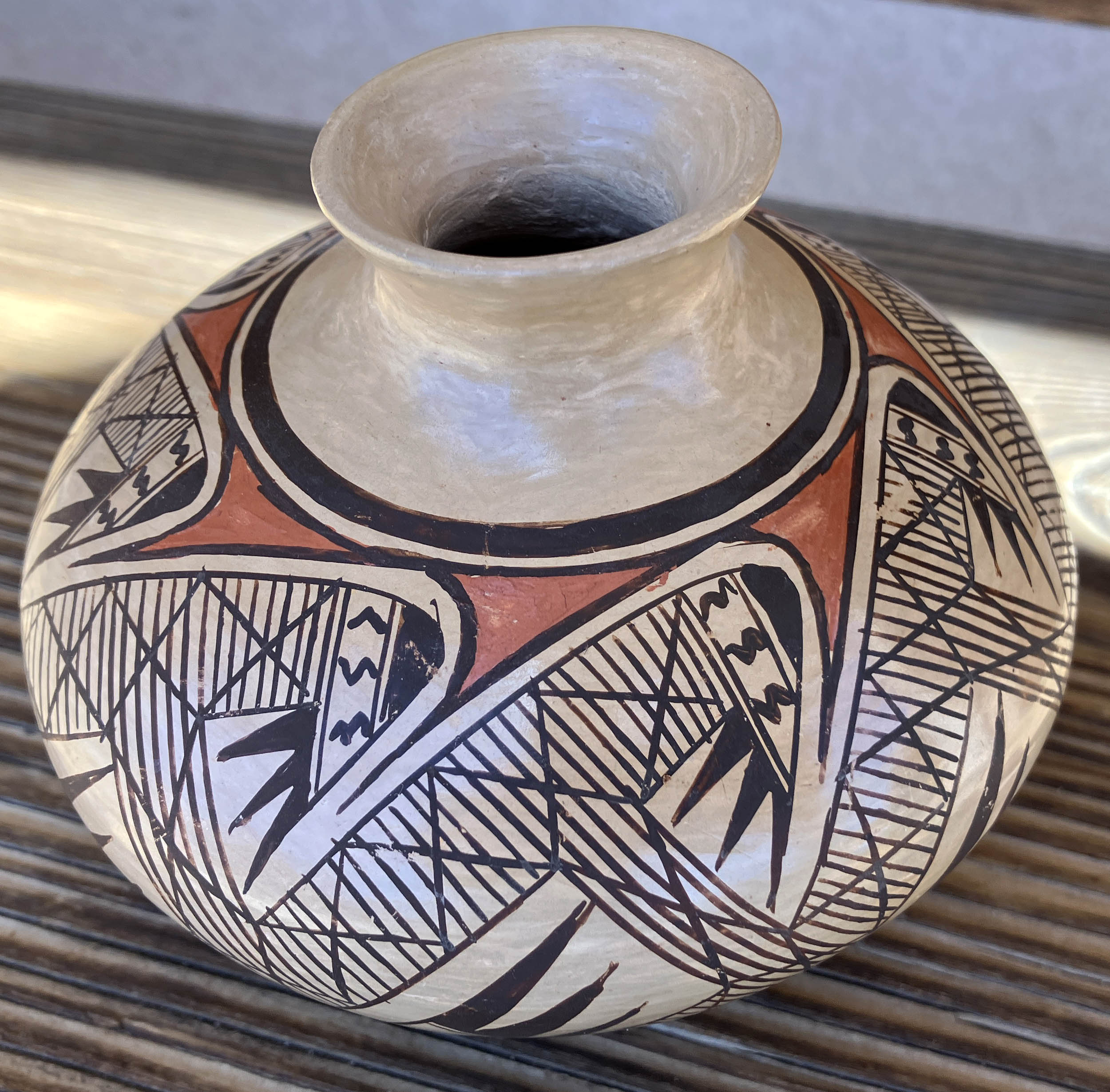 Vernida Polacca Nampeyo | Hopi Pot | Penfield Gallery of Indian Art | Albuquerque | New Mexico